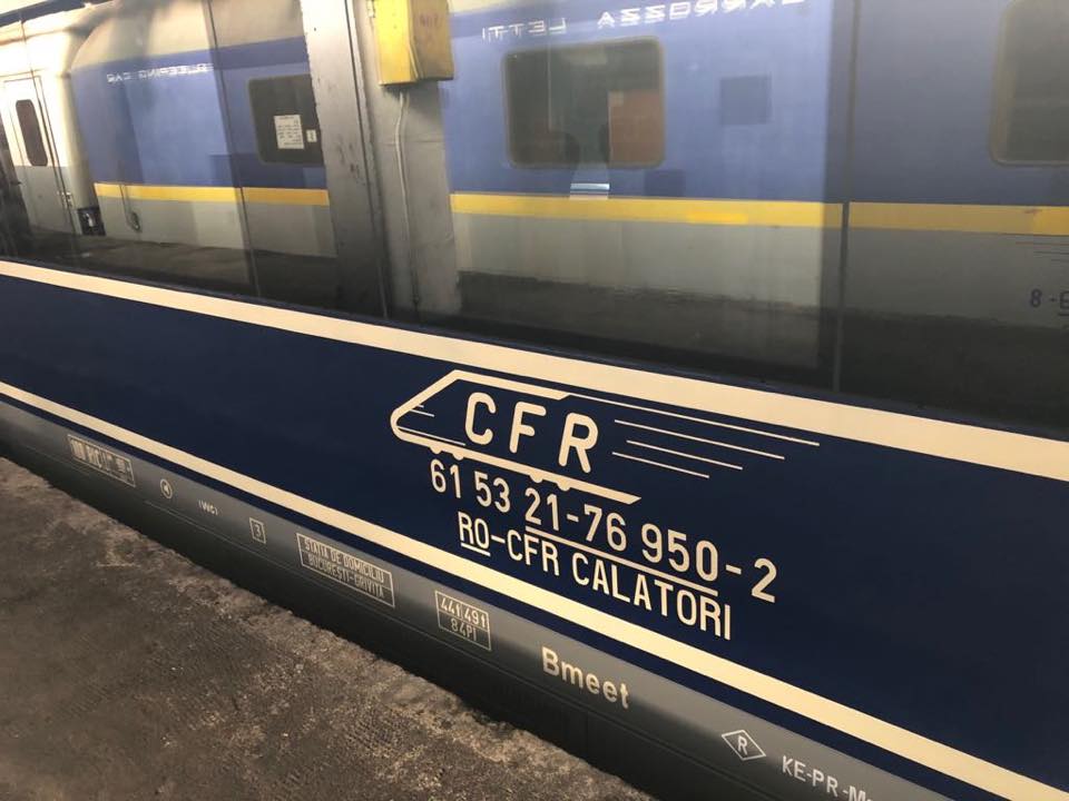 Infotrafic: Circulația trenurilor este oprită în Olt. Firul liniei de contact a fost tăiat